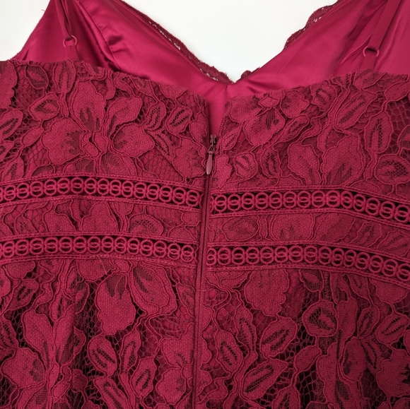 EverNew Red lace dress - Picture 6 of 7